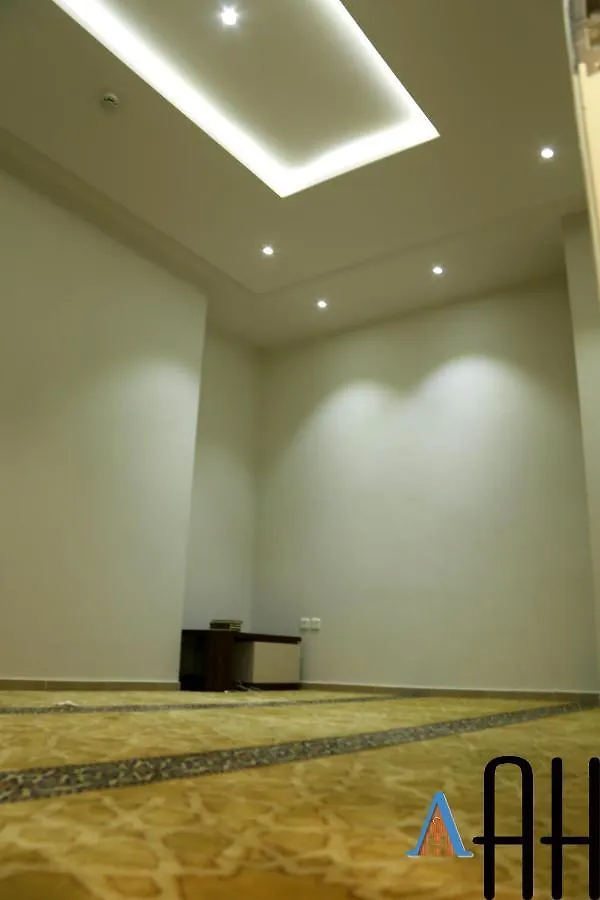 شقق لمسات الخير الخيالة للشقق المخدومةah Riyadh Saudi Arabia